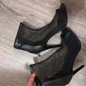 Elegant Black Mesh Women's Heels
